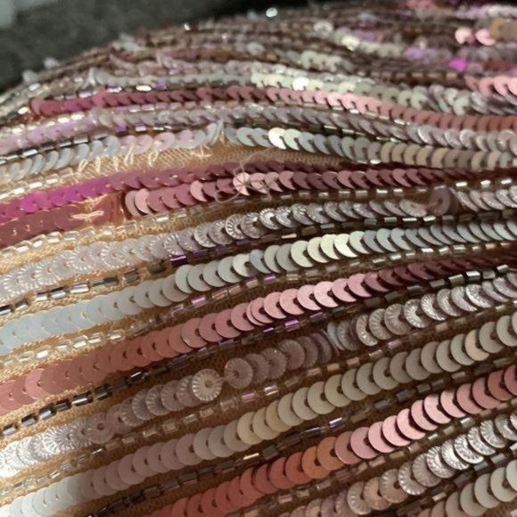 Mac Duggal Short Sleeve Ombre Sequined Gown NWT - Picture 13 of 14